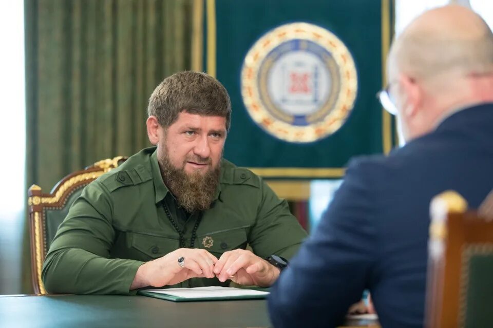 Чечне контакты
