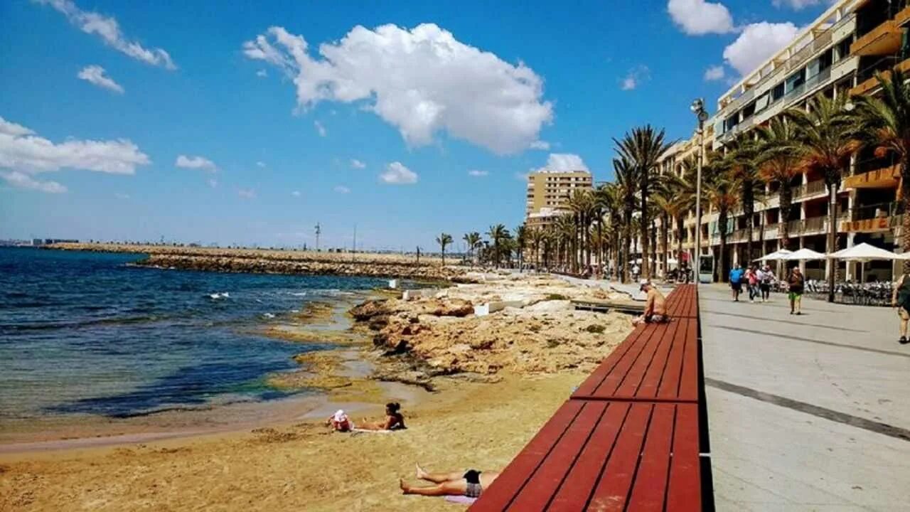 Аликанте торревьеха. Испания аликанте торревьеха альхамент. Торревьеха пляжи. Торревьеха валенсия. Торревьеха башня мавра.