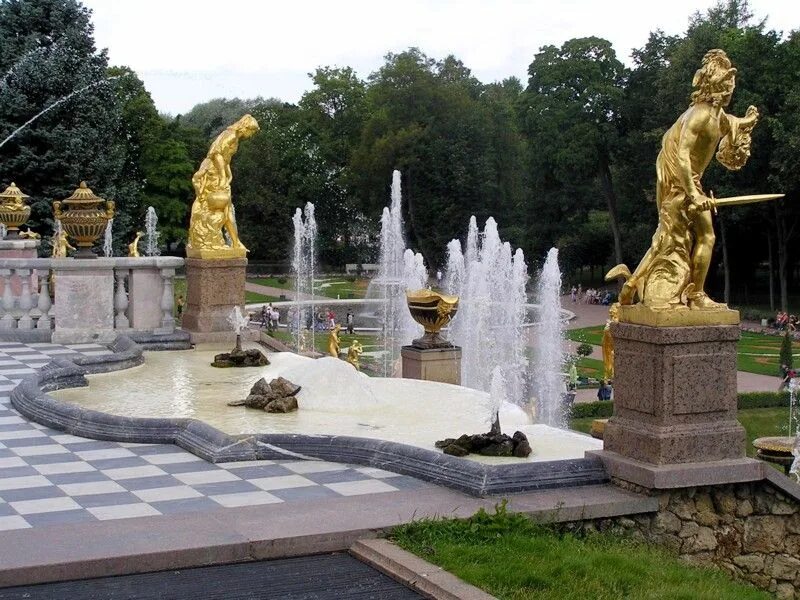 Фонтан в петергофе 4 буквы. Фонтан в петергофе 4 буквы