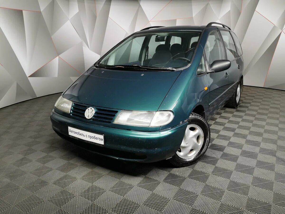 Шаран 1998. Фольксваген Шаран 1998. Volkswagen Sharan i 1998. Фольксваген Шаран 1998 темно зеленый. Фольксваген 1998г минивэн.