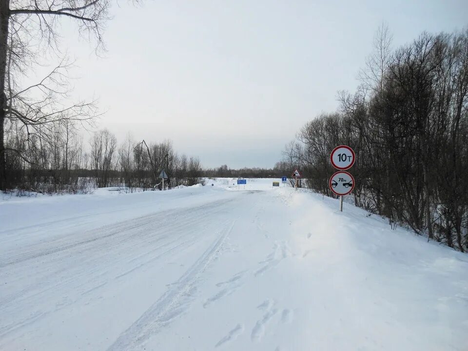 Подтёсово паром красноярский край. Переправы красноярского края крудор. Поселок стрелка красноярский край. Переправы красноярского края крудор. Ледовая переправа енисей.