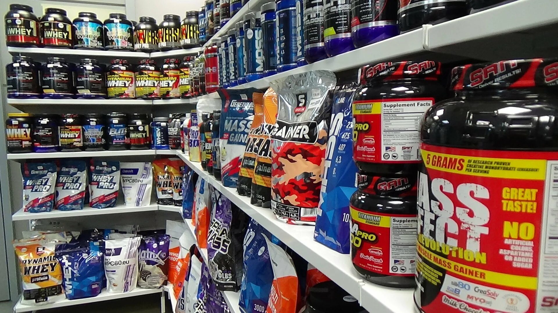 Дегустация спортивного питания. Омега 3 90 капсул спорт. Спортивное питание. Спортивное питание. Набор спортивного питания.