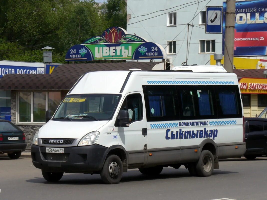 Купить билет на автобус ухта. Автобус Ухта Сыктывкар. Iveco 2227uu. Маршрутка Ухта Сыктывкар. Автобус Iveco Daily 2227uu.