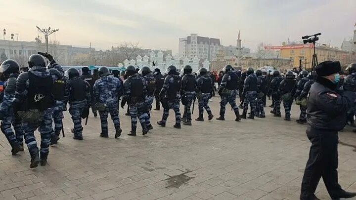 Читинский омон. Фото омон в маске кабинет. Забайкальский омон коршун. Виталий колыжбаев чита. Омон в чите.