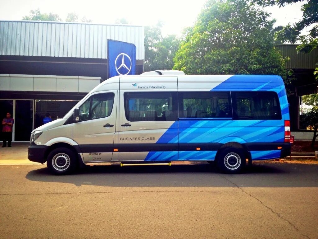 Mercedes-Benz Sprinter 315 CDI. Мерседес Бенц 315 CDI. Мерседес Спринтер 315 СДИ. Мерседес Бенц Спринтер 315 CDI Комби.