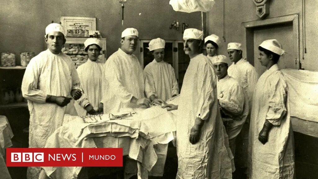 Желтая лихорадка 19 век. История медицины фотография. Больные желтой лихорадкой фото. Желтая лихорадка вид больного.