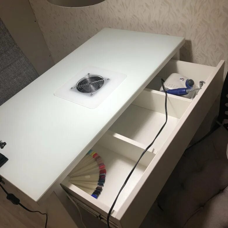 Маникюрная вытяжка verakso. Маникюрный стол hibiscus nails. M1000 230v маникюрная вытяжка verakso. Стол для маникюра с вытяжкой. Стол для маникюра с вытяжкой.