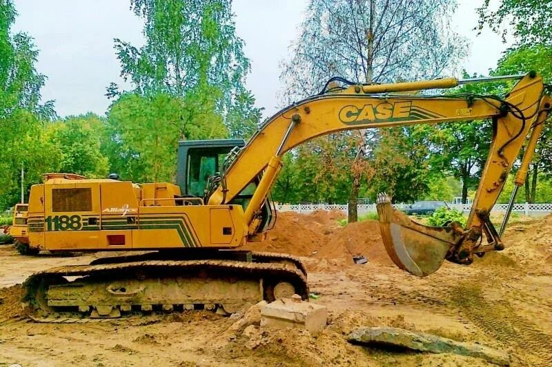 Мост экскаватор case 1188. Экскаватор кейс 218. Инерт. Ковш экскаватора. Мини экскаватор поворотный гуап-13.