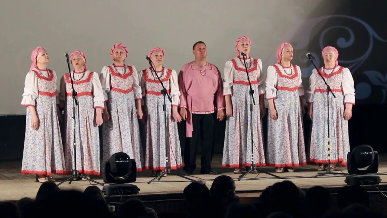 Хор кредо за тихой рекою. Танец за тихой рекою. За тихой рекою в березовой роще ноты. За тихой рекою в березовой роще ноты для фортепиано. Сергей трофимов ноты.