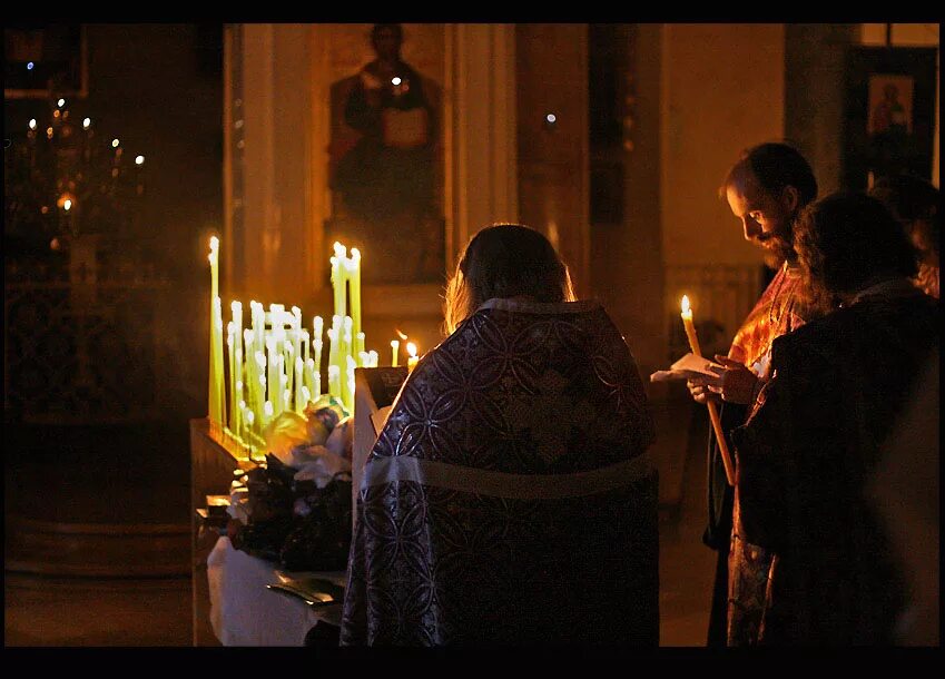 Живые поминки. Молитва в храме. Канун в церкви. Канун со свечами в храме. Панихида на 9 дней.