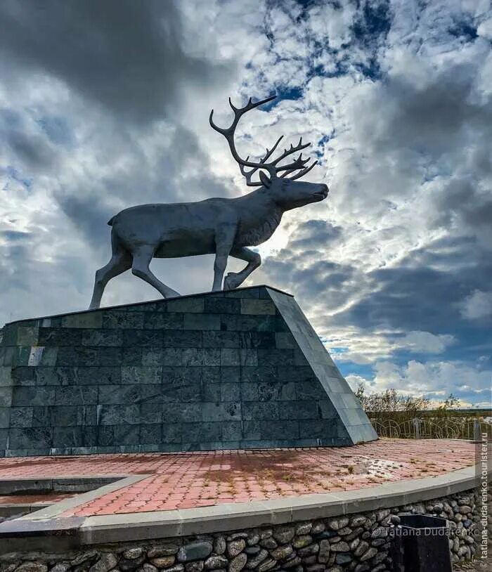 Ямало-Ненецкий автономный округ город Салехард. Салехард ЯНАО. Достопримечательности Ямала в Салехарде. Салехард город на Полярном круге. Мая салехард