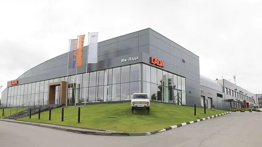 Автосалоны иж. Иж-лада ижевск. Автосалон иж. Ижлада ижевск. Иж-412 москвич люкс.