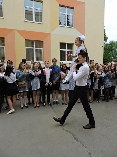101 школа краснодар. 101 школа воронеж. Школа 101 московский проспект воронеж. 101 школа телефон. Директор 101 школы краснодар.