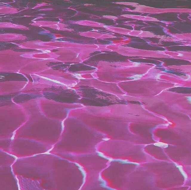 Pink aesthetic 2000 Пинк. Розовая вода в бассейне. Розовая вода. Фиолетовая вода в бассейне