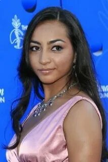 Жалаңаш Далия Эрнандес суреттері