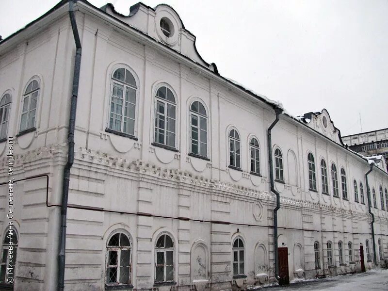 Дом купца пчелина йошкар-ола. Дом ивана пчелина в йошкар-оле. Дом купцов кореповых йошкар-ола. Дом пчелкина йошкар-ола. Палаты карелина йошкар-ола.