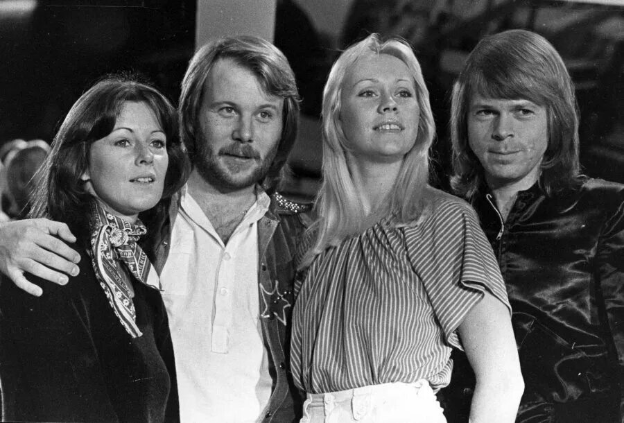Группа abba молодые. Аб б ба. Группа abba. Аб б ба. Группа abba.