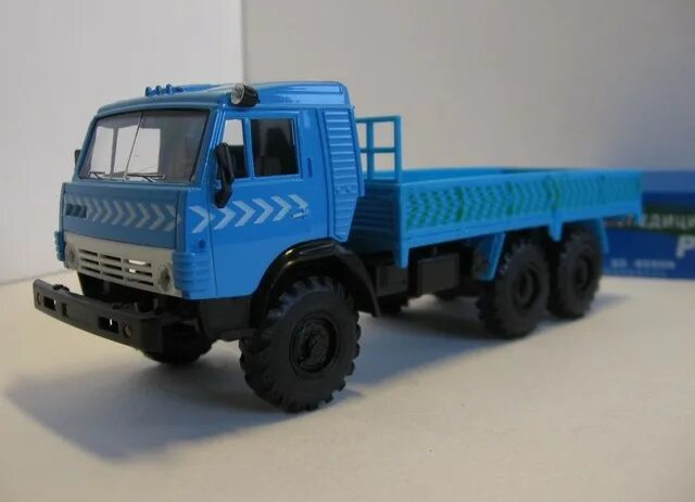 Камаз 5511 самосвал игрушка. Модели камаза игрушки. Камаз 65659 моделька. Камаз 55105. Игрушечный камаз самосвал.