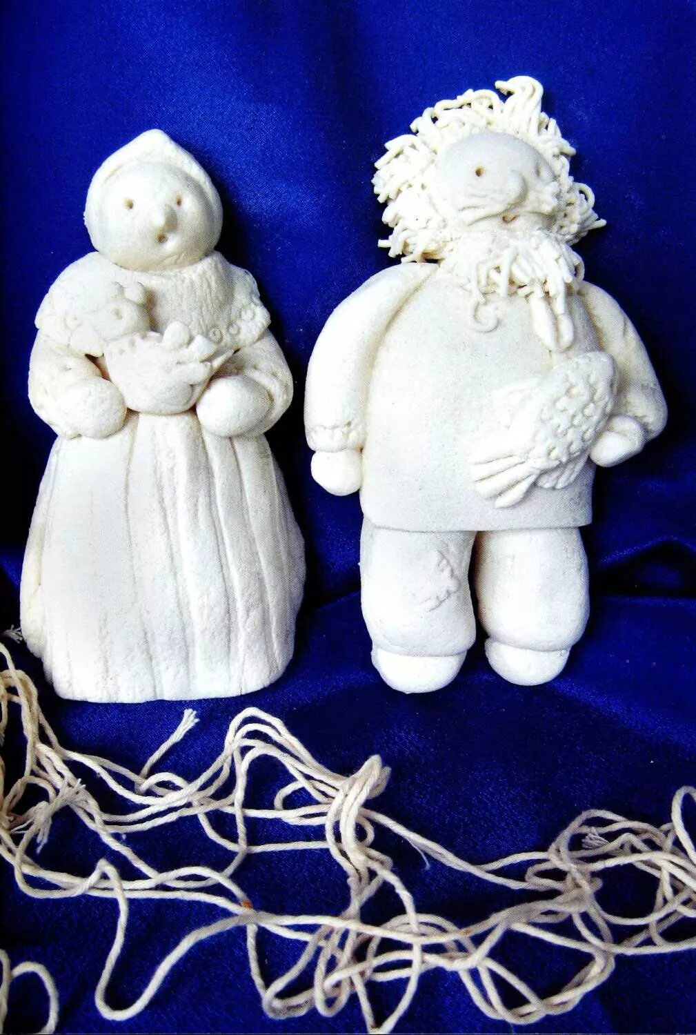 Человечки из теста. Человек из теста. Кукла из теста своими руками. Поделки из теста. Фигурки из соленого теста.