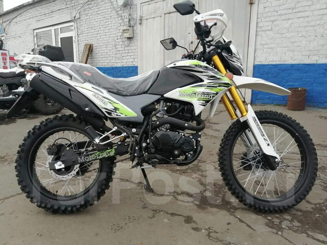 Мотоленд эндуро 250 куб. Motoland ex 250 Enduro. Мотоленд ех250 эндуро. Мотоцикл мотолэнд 250 эндуро.