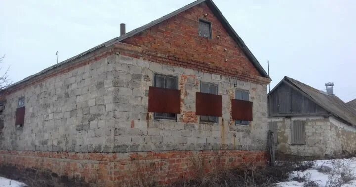 Купить квартиру в подгоренском воронежской. Пгт Подгоренский Воронежской области. Дом в х кирпичи Подгоренский район. Х Гальский Подгоренского района Воронежской области. Сагуновский центр Подгоренского района Воронежской области.