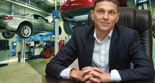 Руководитель автосервиса. Хозяин автосервиса. владелец автосервиса. директор автосервиса.