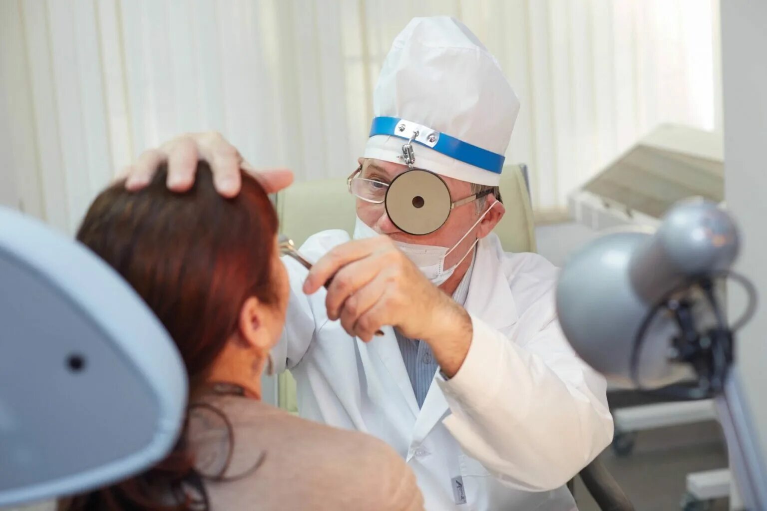 Врач лор. Медицина лор. Детский врач отоларинголог. Сурдолог-отоларинголог. Врач лор отоларинголог.