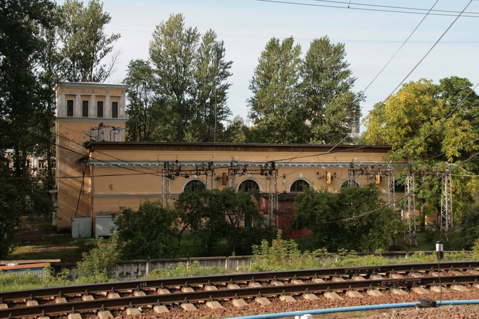 Ж д станция сестрорецк. Усадьба ланских санкт-петербург. Станция ланская. Спасская мыза санкт-петербург. Ланская комарово.
