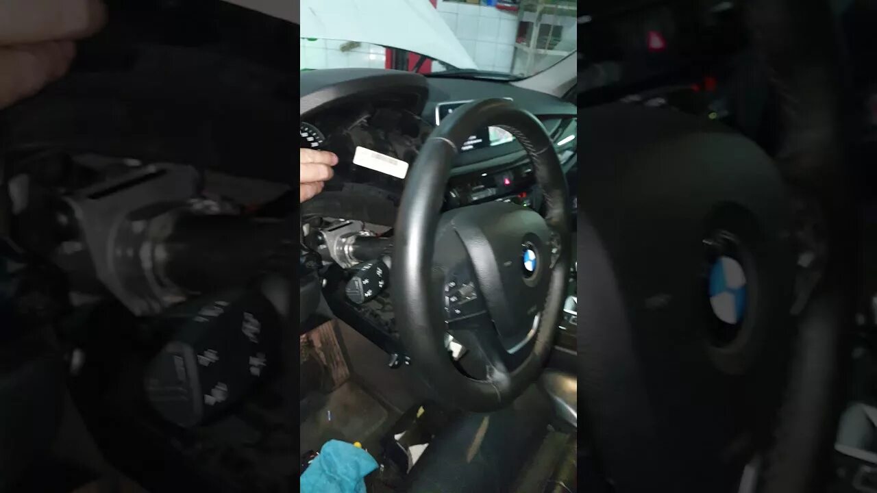 Хрустит руль. Скрип в руле е60. скрип рулевой колонки е90. скрип руля бмв ф30. скрипит руль бмв ф30.