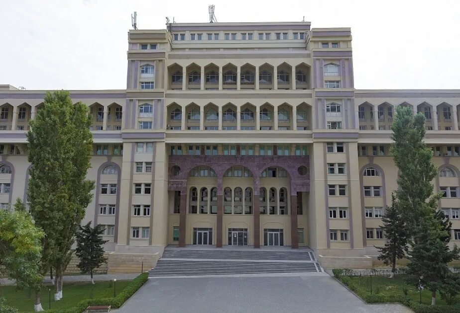 Государственный университет в баку. Бакинский государственный педагогический университет. Qarabag universiteti. Одлар юрду азербайджан. Одлар юрду азербайджан.