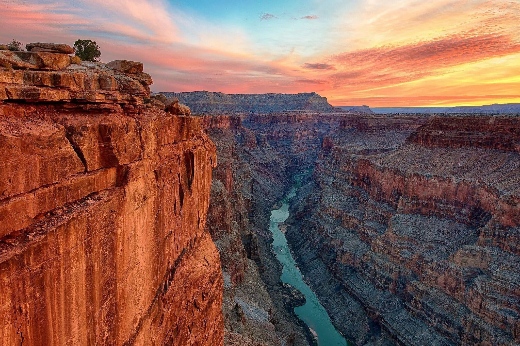 Canyon 10. Национальный парк Гранд-каньон США. Гранд-каньон (Grand Canyon). Гранд-каньон национальный парк река Колорадо. Гранд каньон Колорадо США.