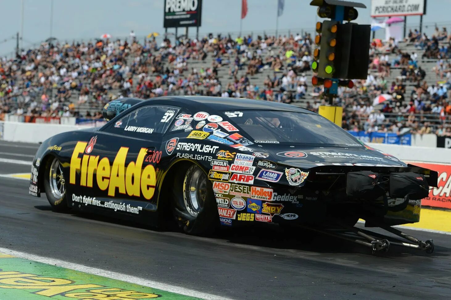 Drag select. Nhra драг-рейсинг. nhra drag racing. pro stock dragster. драг рейсинг передний привод.