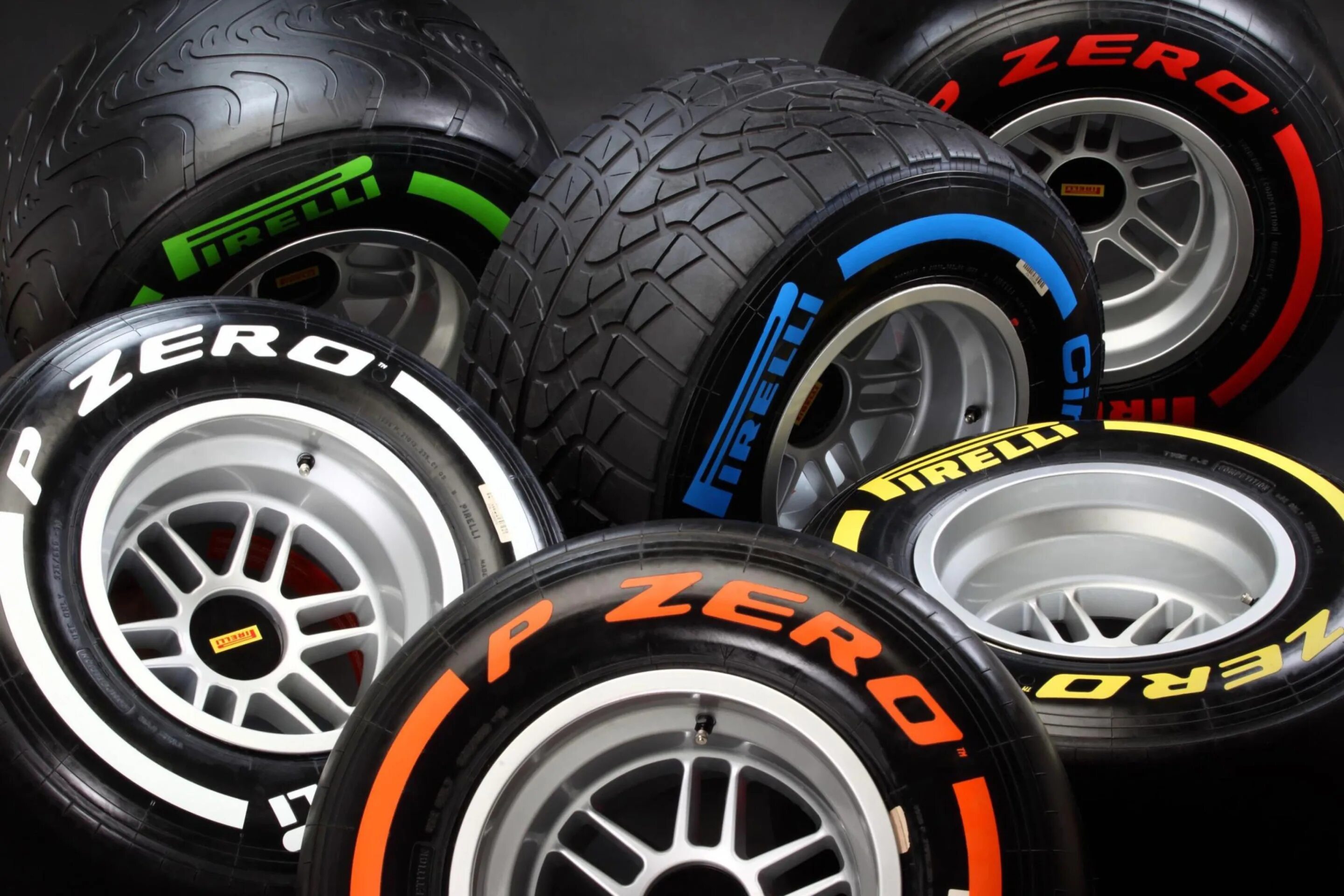 F1 Tyres. Покрышки для авто. Шина автомобиля. Покрышка для машины.