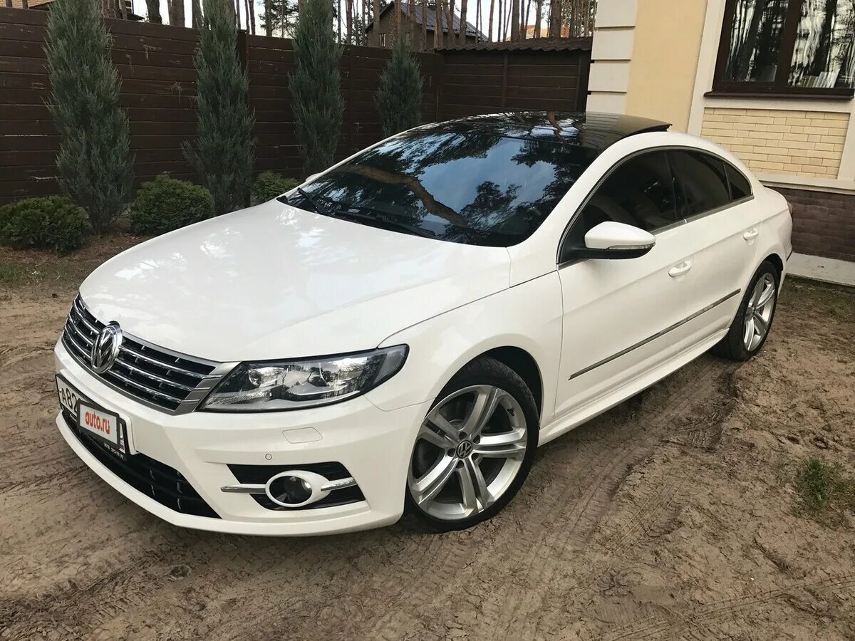 Купить volkswagen cc. VW Passat cc 2013. Фольксваген Пассат СС 2013. Фольксваген Пассат СС белый 2013. Фольксваген Пассат СС, 2013 Г..