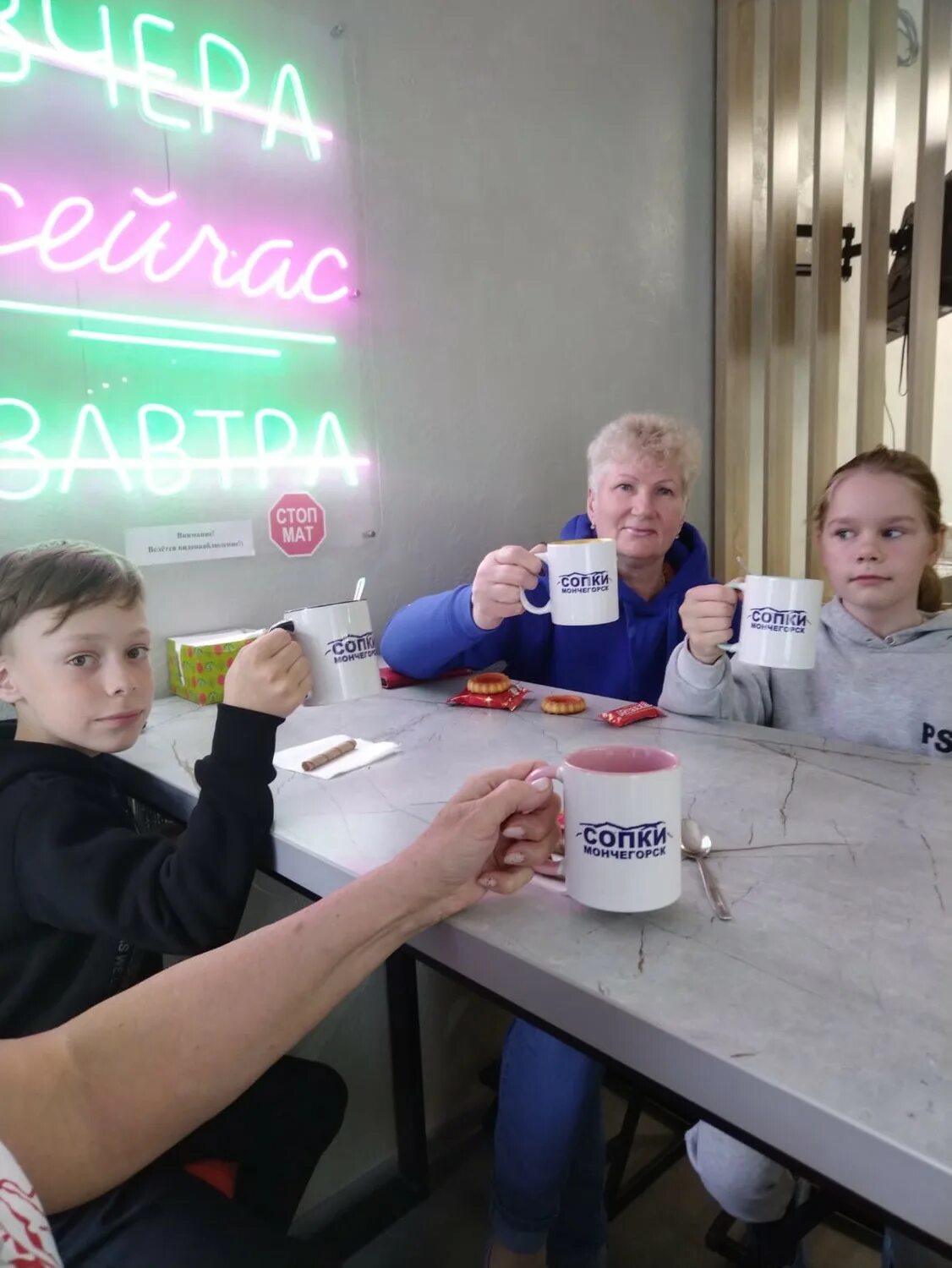 югорск улица ленина 41. маличкп из мончегорска. опека мончегорск. мальчик из мончегорска. опека мончегорск.