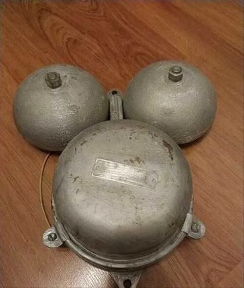 Звук громкого боя. Звонок громкого боя мзм-1с-150мм 78дб 220в tdm sq1903-0008. Старый звонок. Звук громкого боя. Оповещатель звуковой мзм-1.