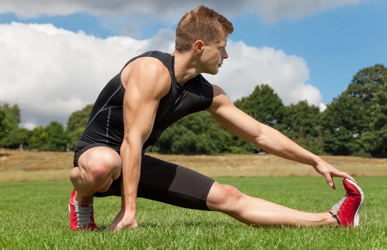 Take up a sport. Спортсмены. Занятие спортом. Физические тренировки. Спортивные люди.