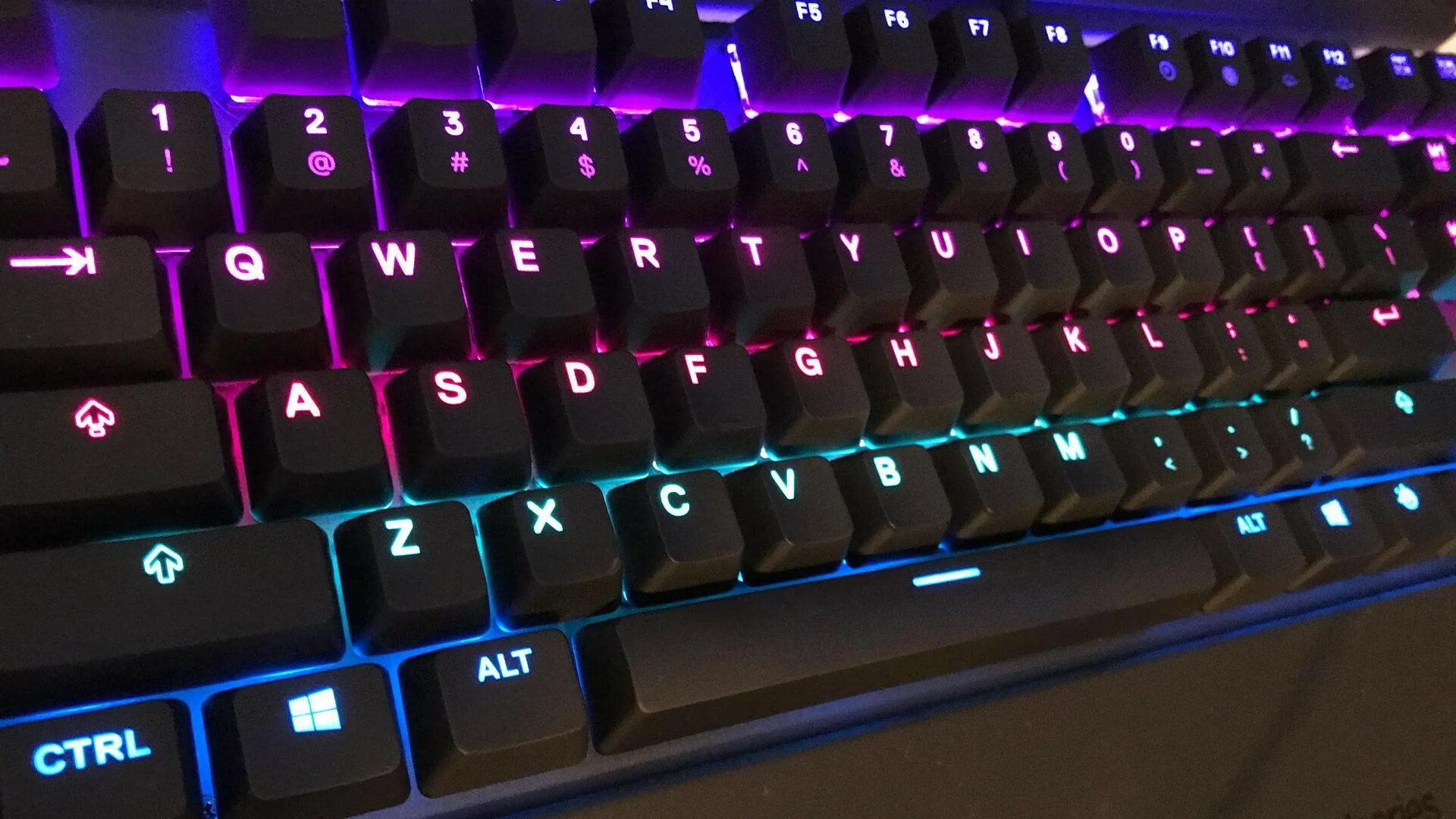 Apex pro купить. Steelseries Apex Pro. Apex Pro Keyboard. Клавиатура стил сириас Апекс. Steelseries Apex 7 без клавиш.