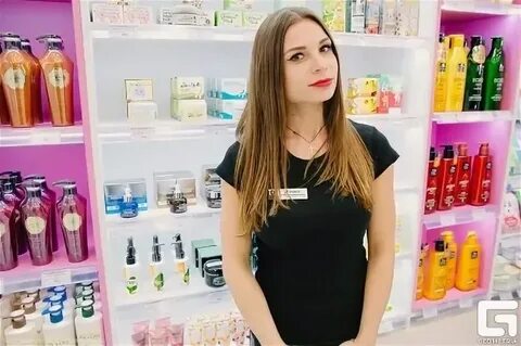 Продавец консультант косметики