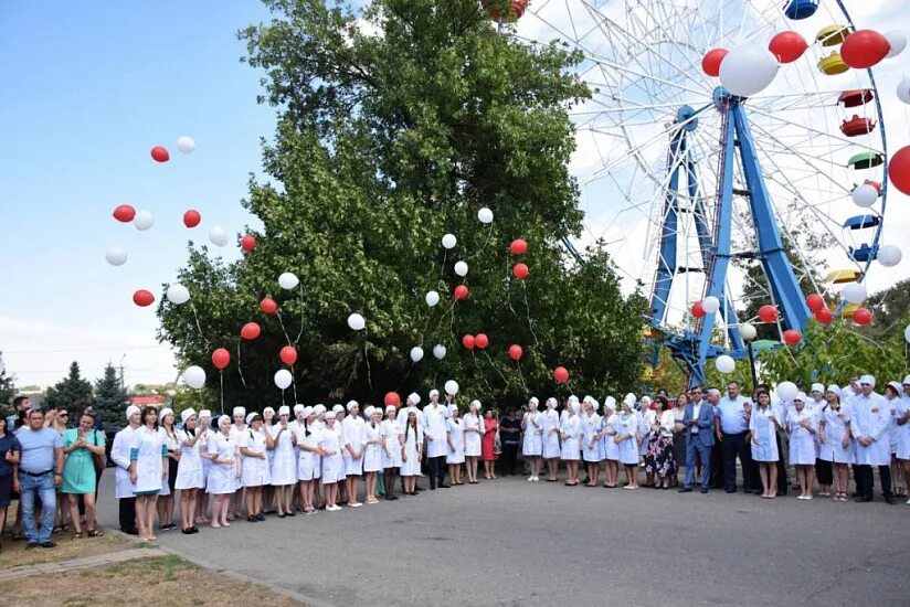 Прогноз погоды в выселках. Выселковский филиал Кропоткинского медицинского колледжа. Выселковский район Выселки медицинский колледж. Школа 2 Выселки Краснодарского края.