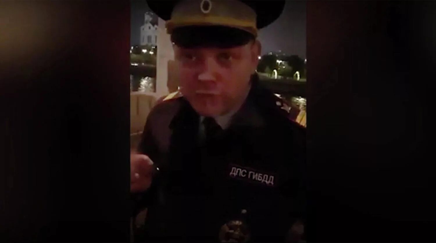 Актера задержала полиция. Актёр андрей божанов актер. Илья артамонов реутов. Актера задержала полиция. Актера задержала полиция.