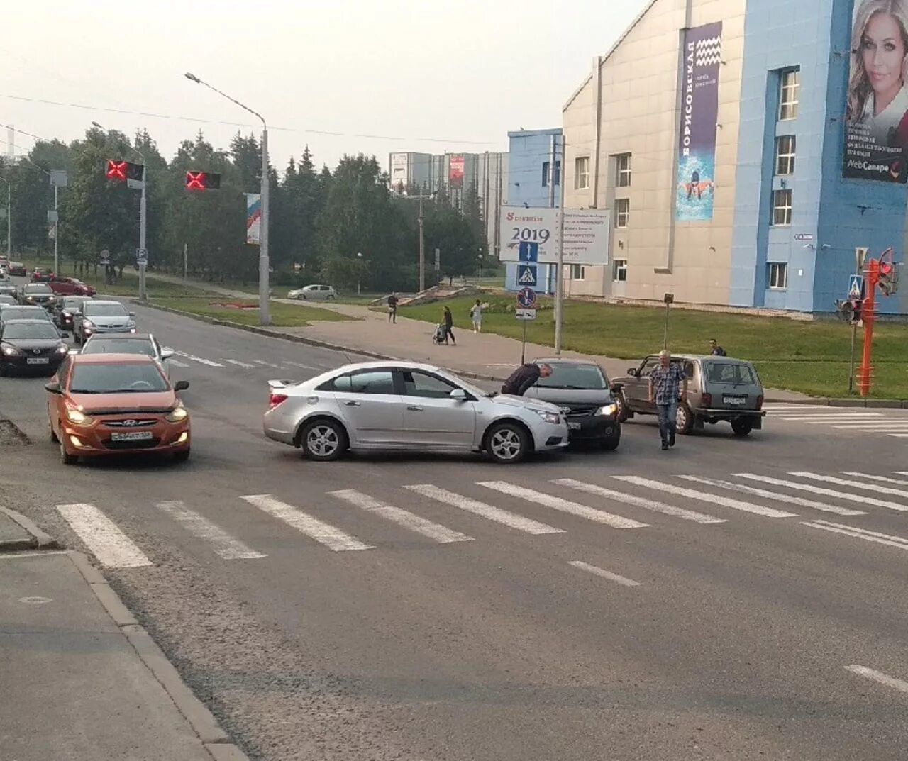 Происшествие в центре. Перекрестки города Кемерово. Аварии в Кемерово за последние сутки. ДТП Кемерово за последние неделю.