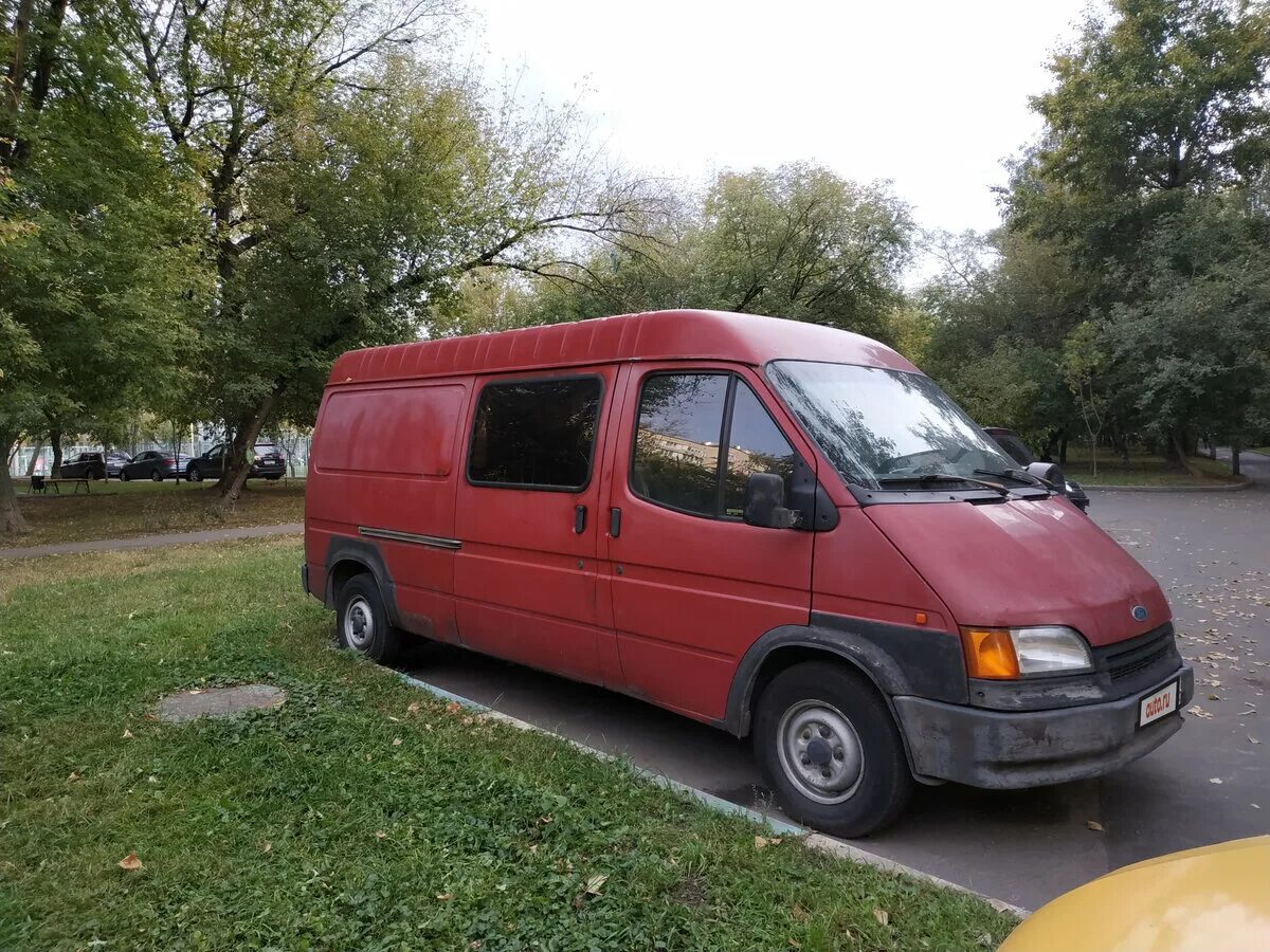 5. Ford transit 1993. 5 дизель. Форд транзит 1993 года бок. Форд транзит 1993 года дизель.