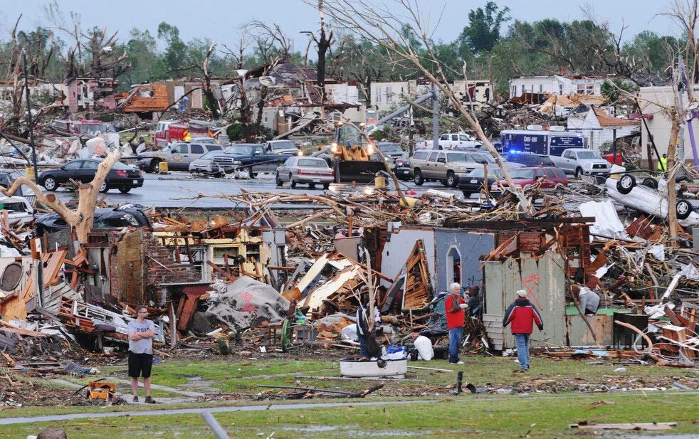 Грозили сегодня. Новый Орлеан ураган Катрина. Ураган Катрина 2005 новый Орлеан. 2005 Год. Ураган "Катрина" в США. Ураган Катрина разрушения.