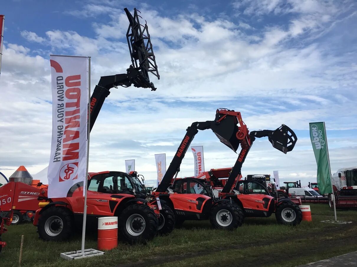Manitou погрузчик. Фронтальный погрузчик manitou. Маниту mlt 735. Вилочный телескопический погрузчик manitou 129. Трактор маниту погрузчик.