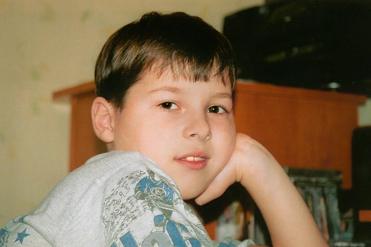 Я-счастливый человек. Старший брат. Фотосессия двух братьев. Старший брат 22. Старший брат 22.