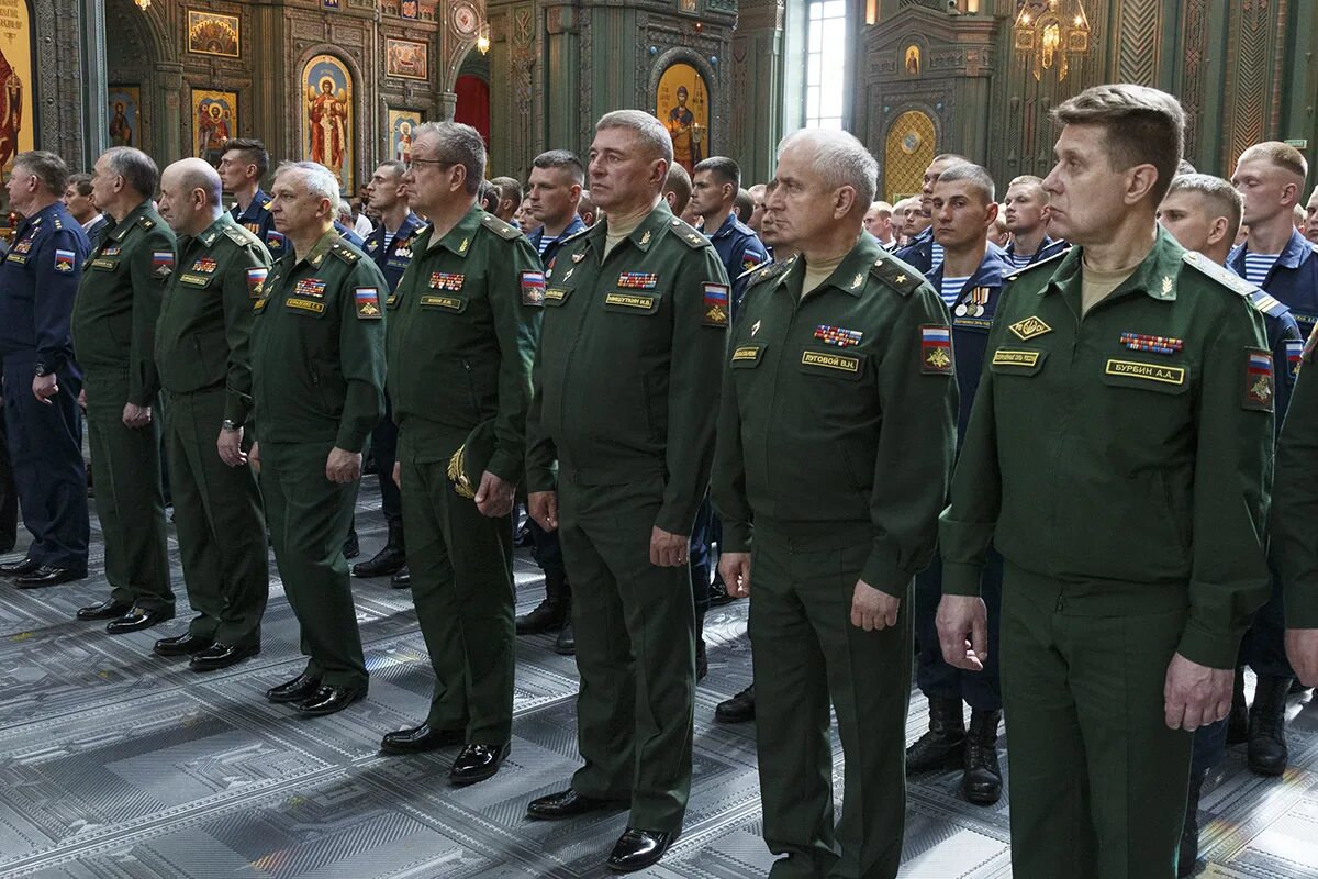 Центральный храм Министерства обороны. Храм Вооружённых сил в Подмосковье. Главный храм Вооруженных сил РФ. Храм Вооружённых сил Божественная литургия. 19 апреля служба