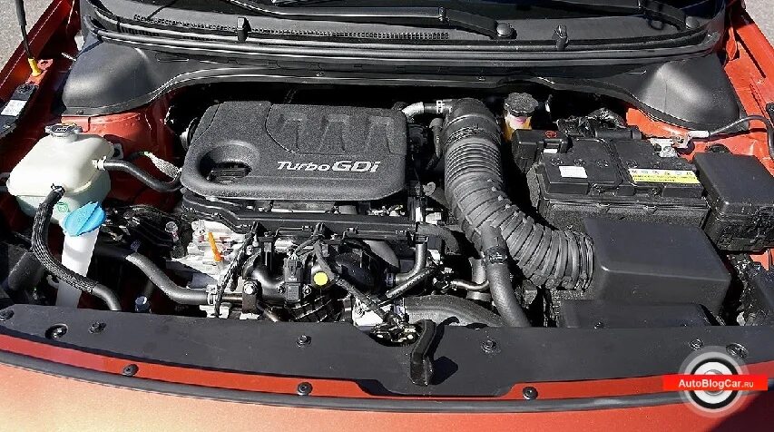 Номер двигателя хендай i20. 2. Hyundai i20 двигатель 1. Хонда джаз 2009 моторный отсек. Двигатель хундай солярис.