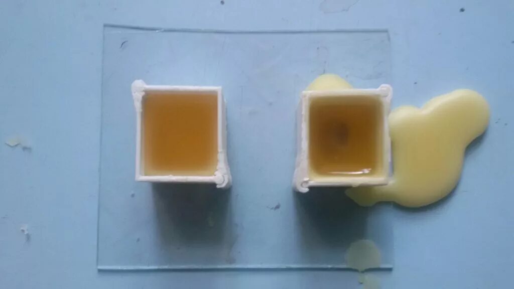 Парафиновый блок гистология. Парафин гистология. Форма для заливки воска. Гистологические стекла и парафиновые блоки. Парафин гистология.