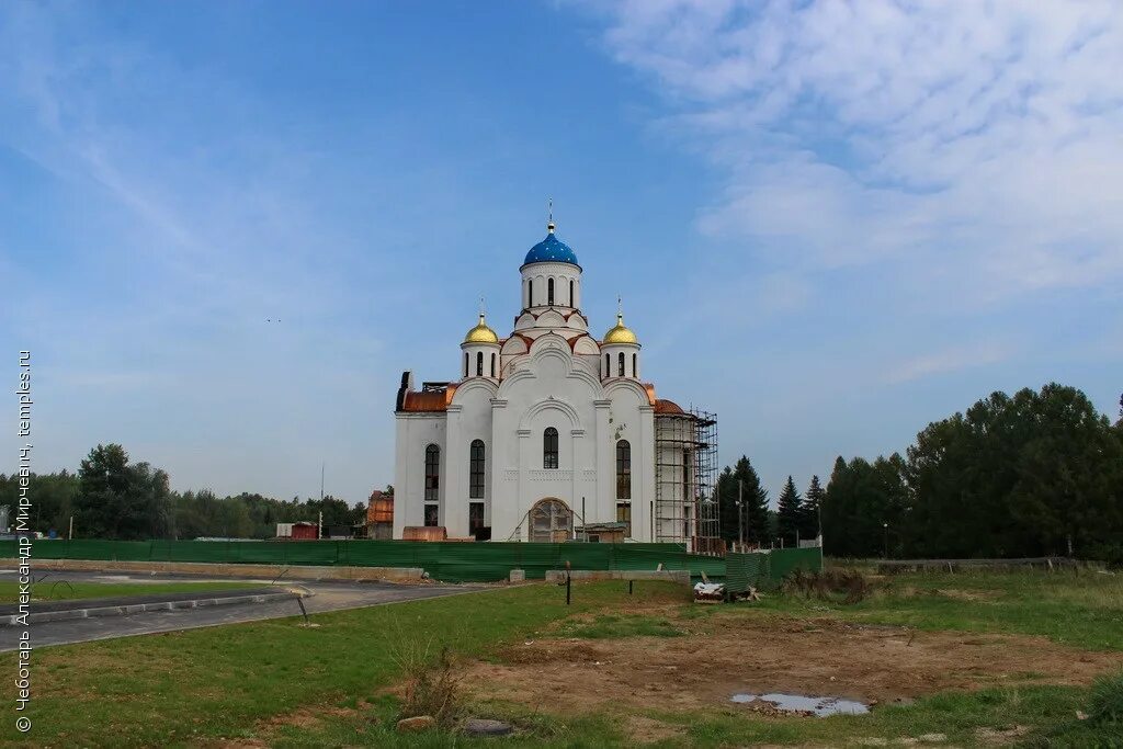 храм в горках ленинских